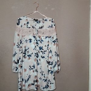Pink / Navy floral dress